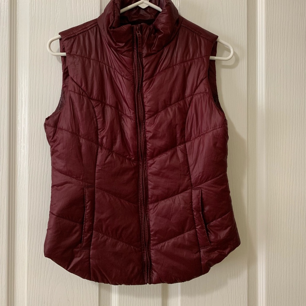 Maroon Aeropostale Vest